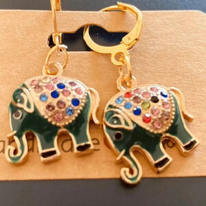 Cute and Colorful Sparkly Pink elephant Rhinestone Women's Fashion earrings set